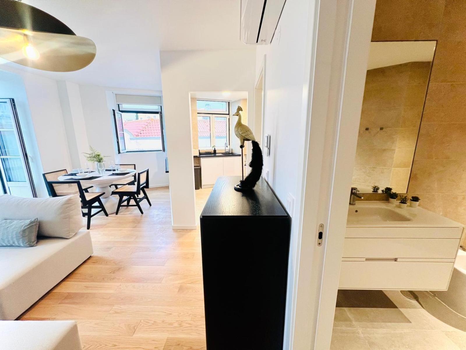 Lisbon Pink House II Beautiful 2 Bedroom Flat In City Center Экстерьер фото